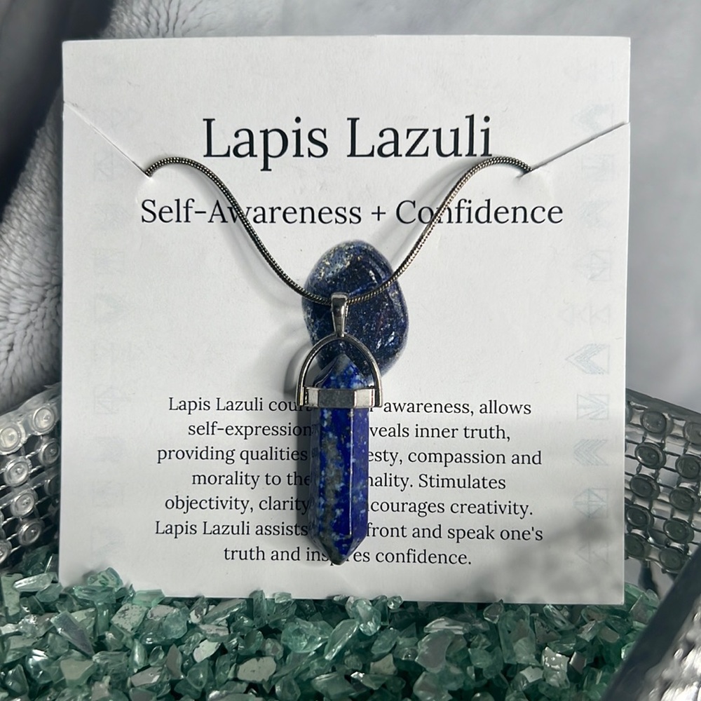 🔮Lapis Lazuli Healing Crystal Necklace 🔮